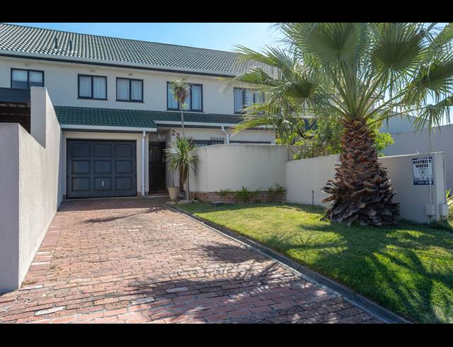 3 BEDROOM DUPLEX SOLD IN PANORAMA